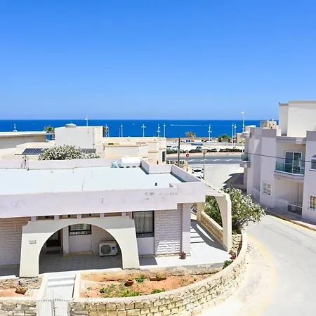 דירה Sea Blue Horizon Qawra Bay
