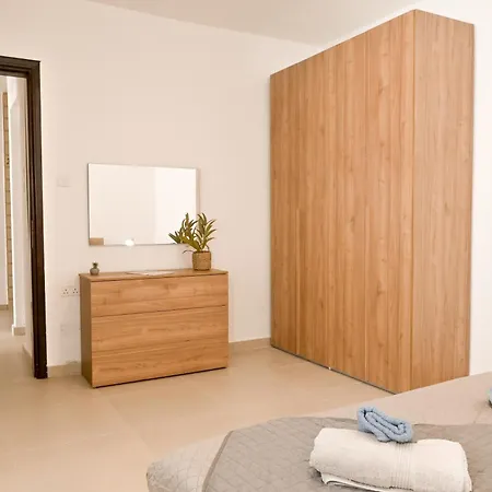 Sea Blue Horizon Qawra Bay Apartment *