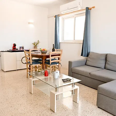Sunshine Court Qawra